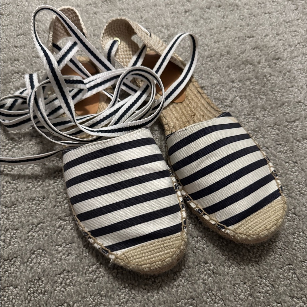 J crew navy and white lace up espadrilles